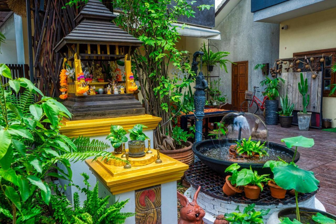 Ban Kong Rao Guesthouse Чиангмай Екстериор снимка