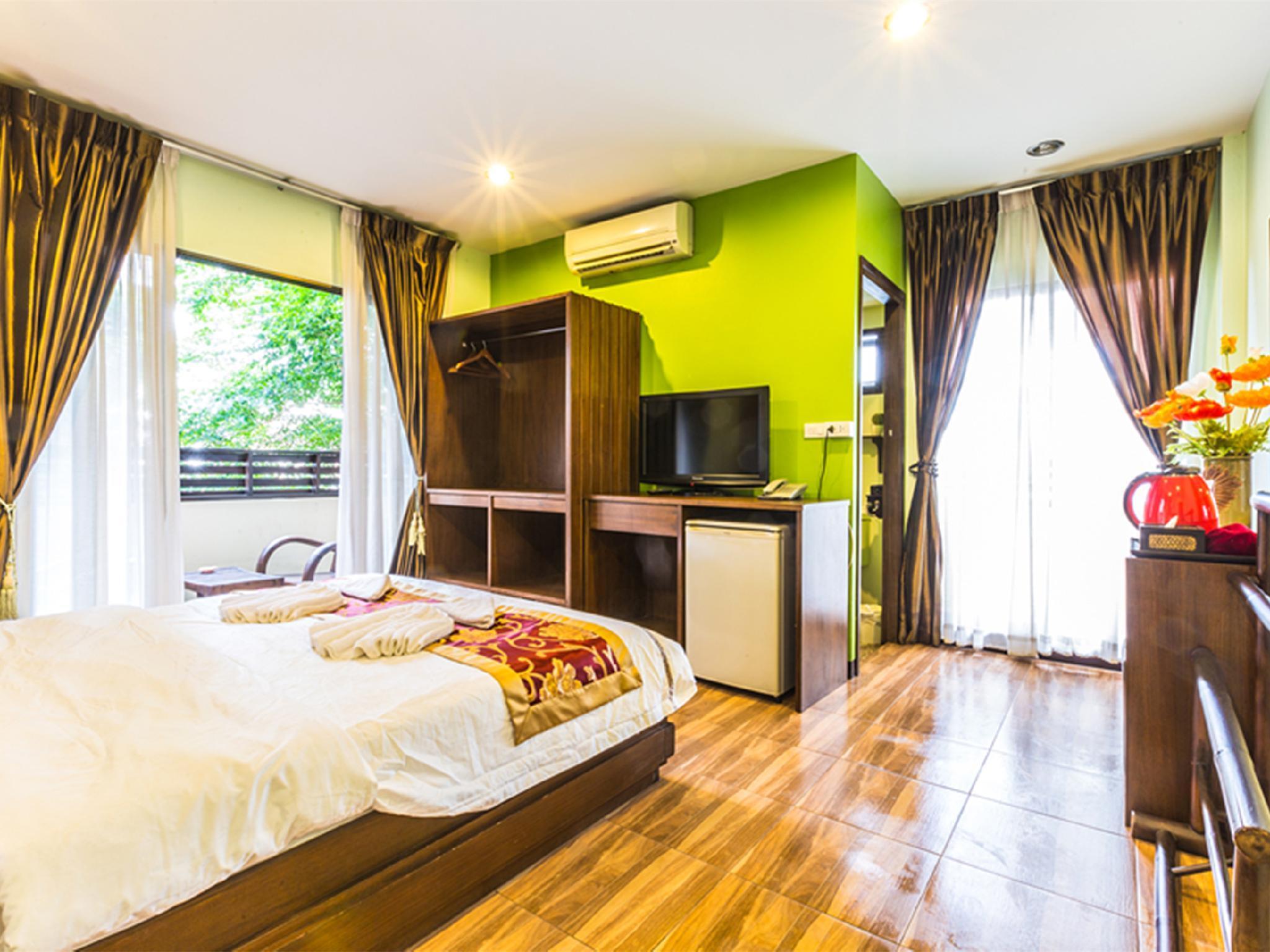 Ban Kong Rao Guesthouse Чиангмай Екстериор снимка