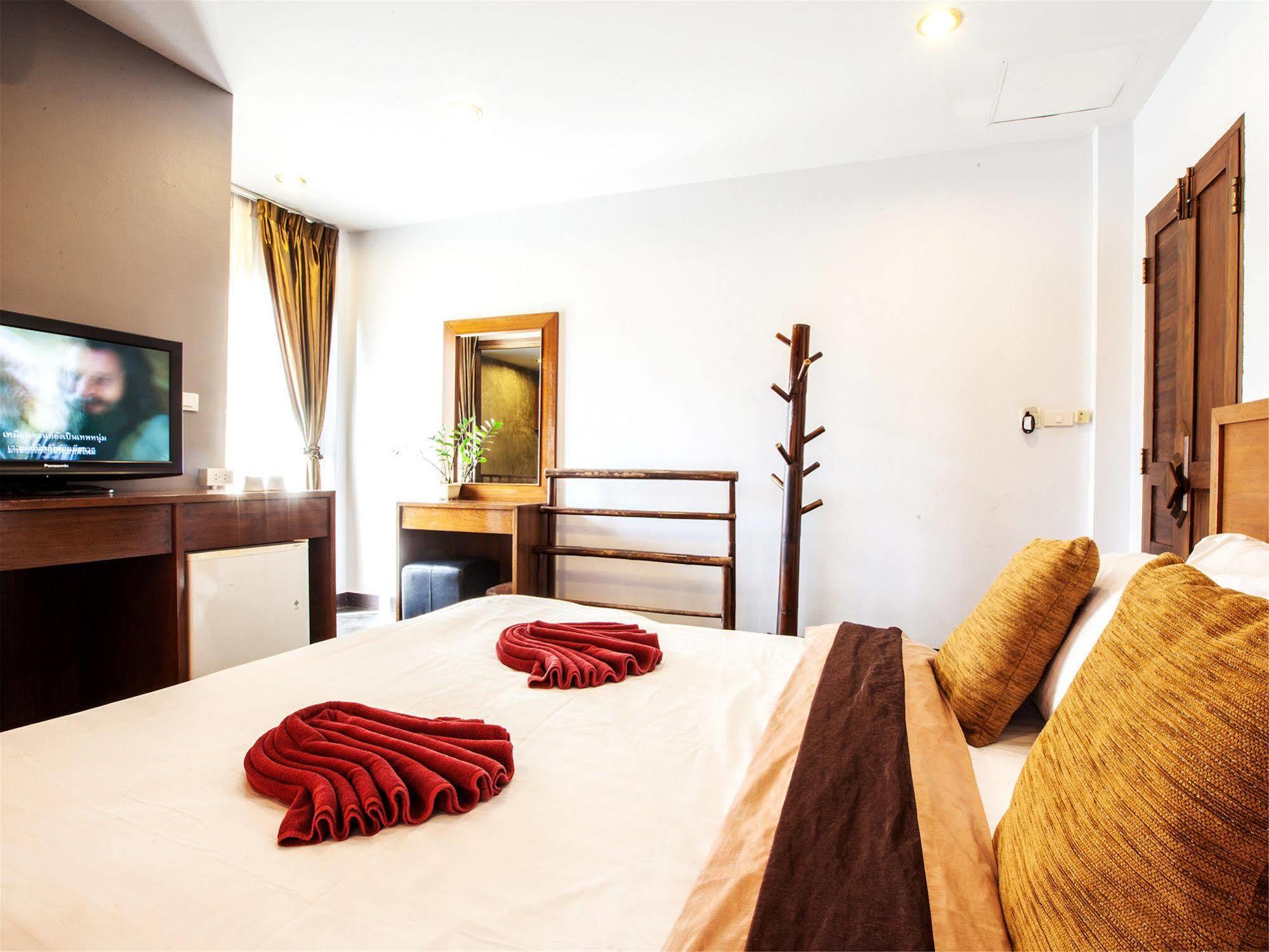 Ban Kong Rao Guesthouse Чиангмай Екстериор снимка