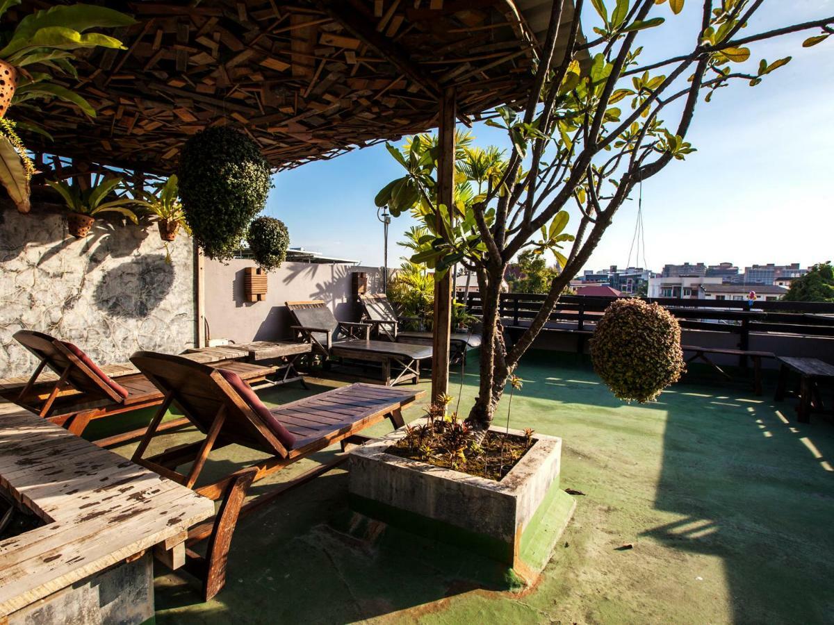 Ban Kong Rao Guesthouse Чиангмай Екстериор снимка